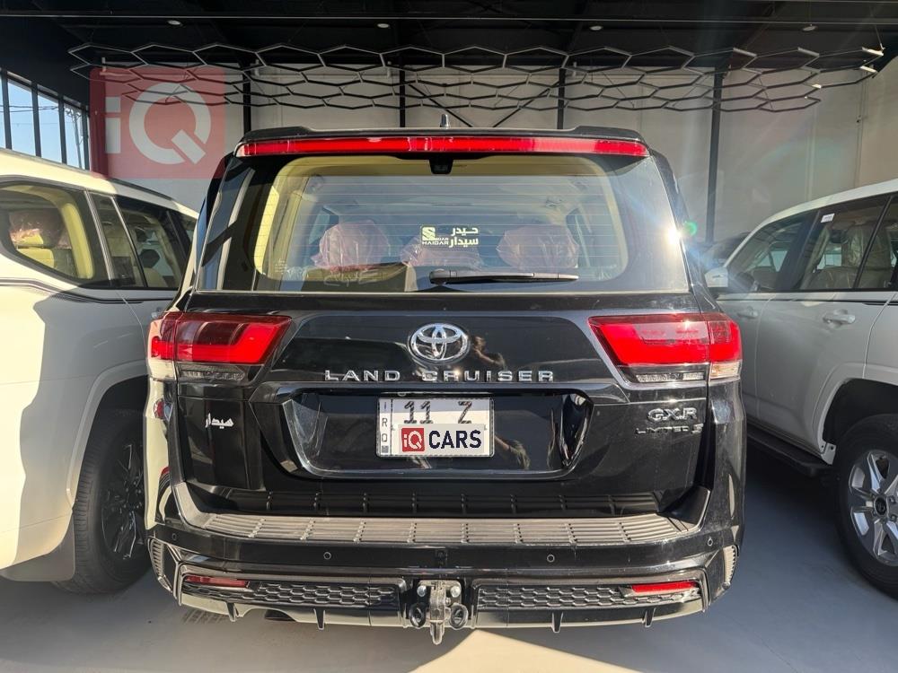 تويوتا لاندكروزر